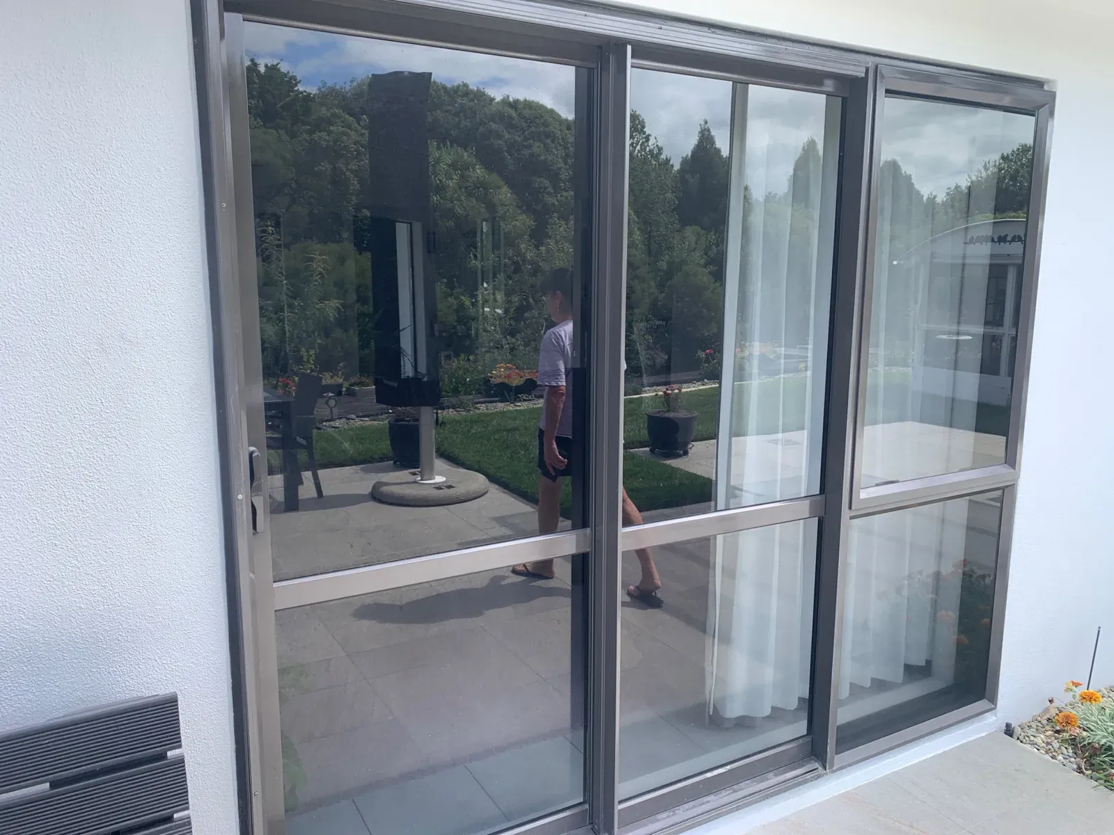 Before - Wall Screen sliding door