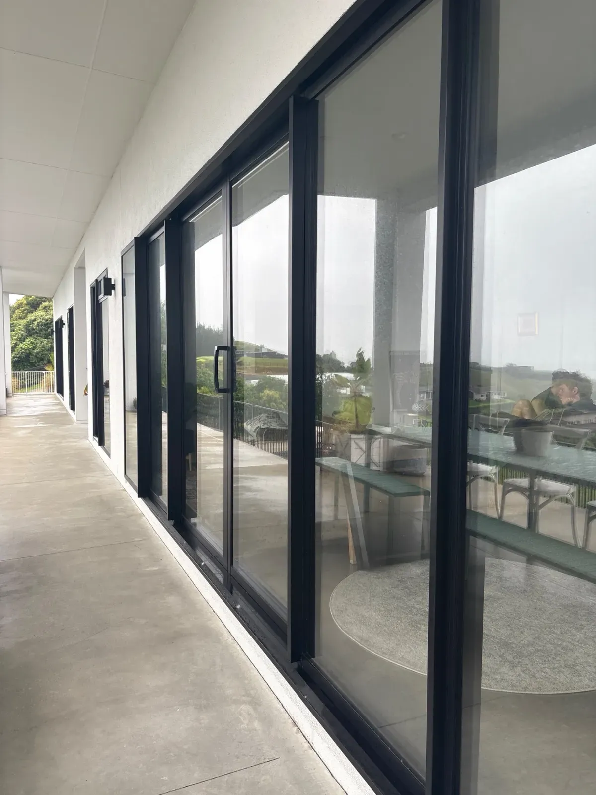 Before - Wall Screen stacking doors